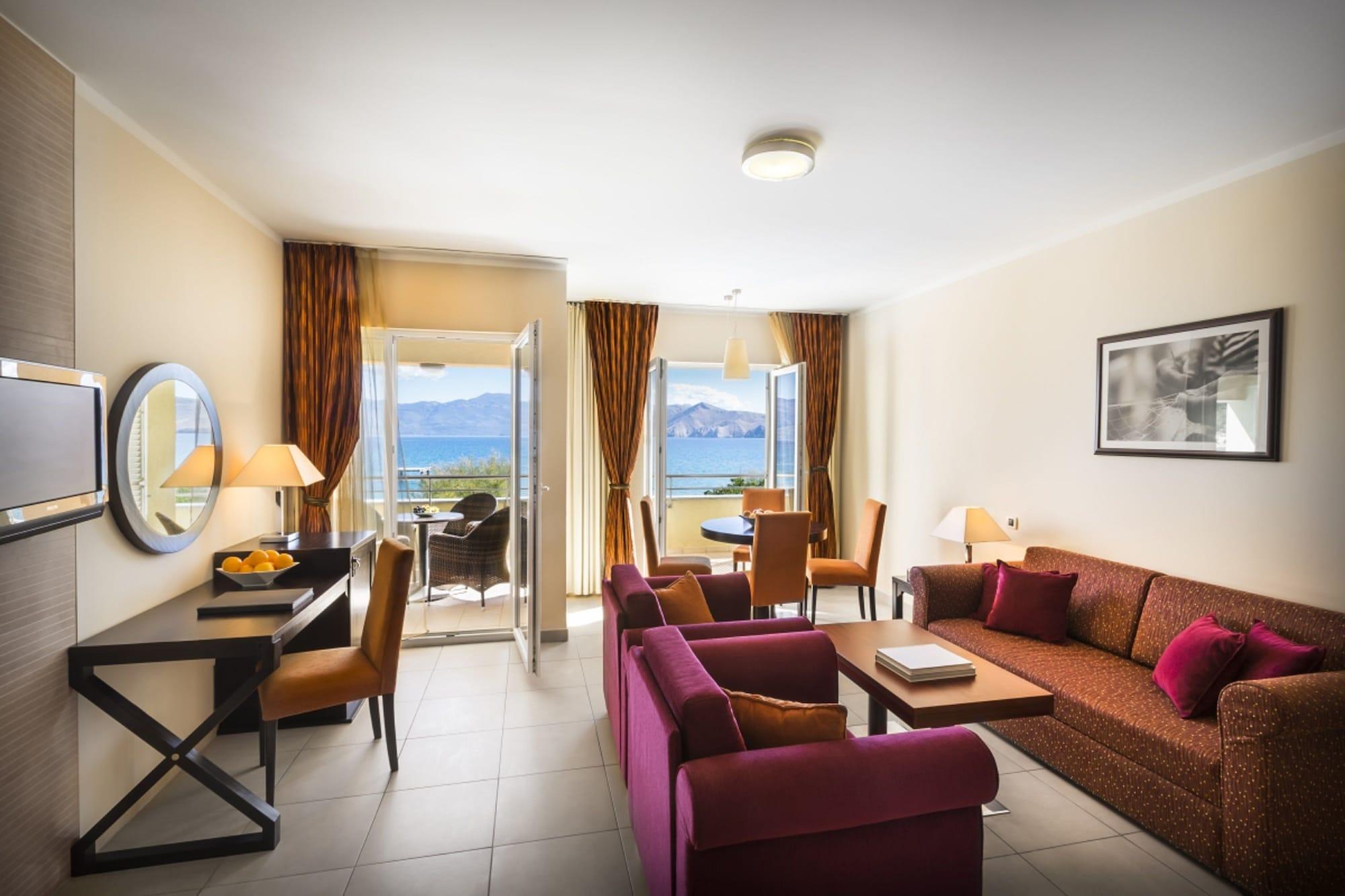 Valamar Atrium Residence Baška Extérieur photo
