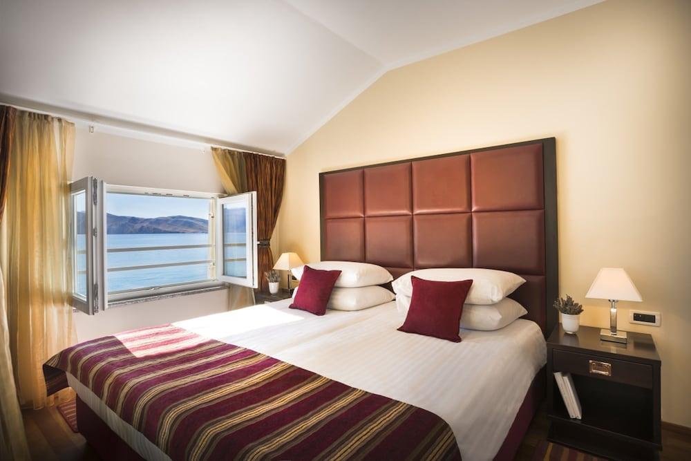 Valamar Atrium Residence Baška Extérieur photo
