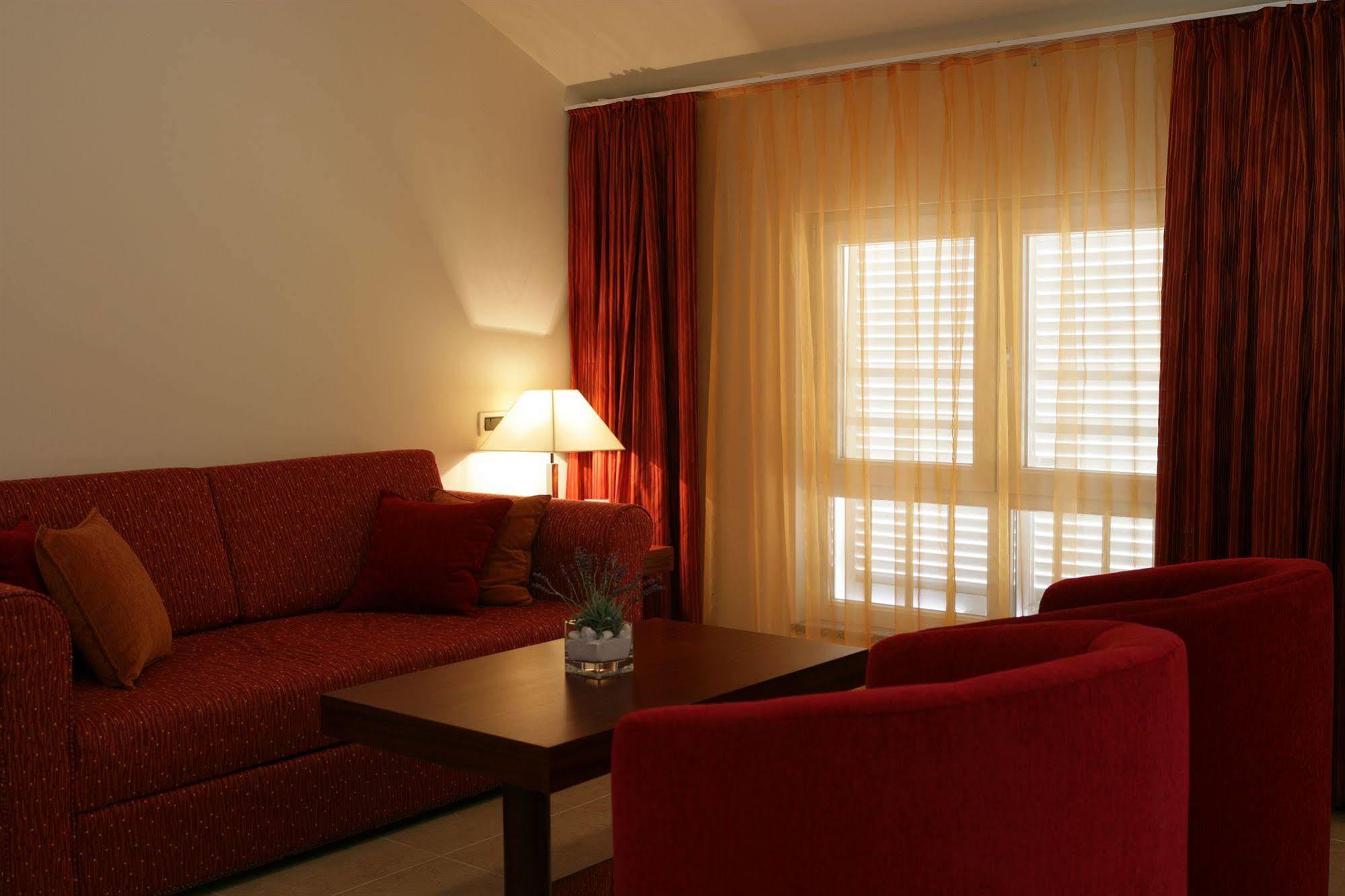 Valamar Atrium Residence Baška Extérieur photo