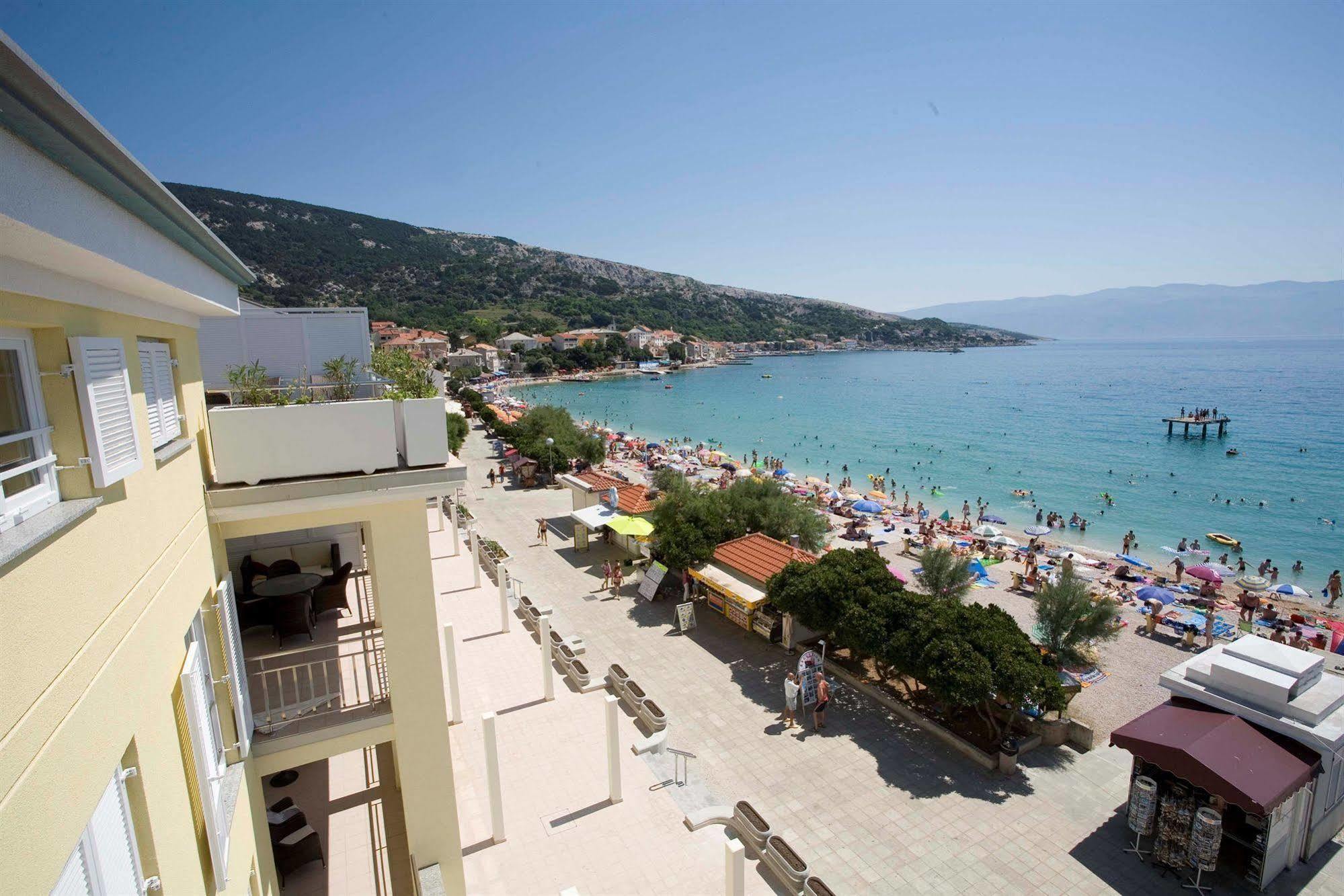 Valamar Atrium Residence Baška Extérieur photo