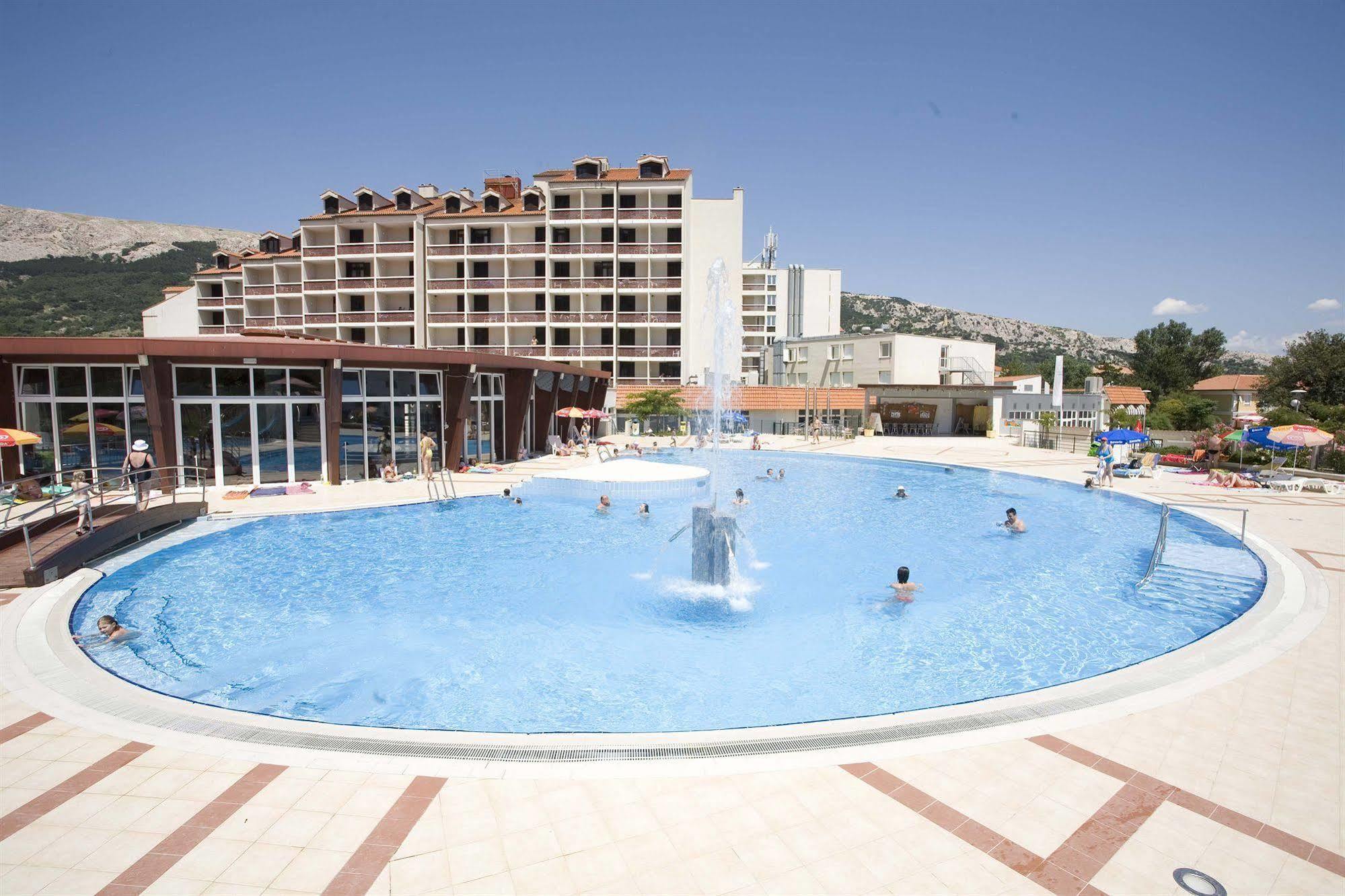 Valamar Atrium Residence Baška Extérieur photo
